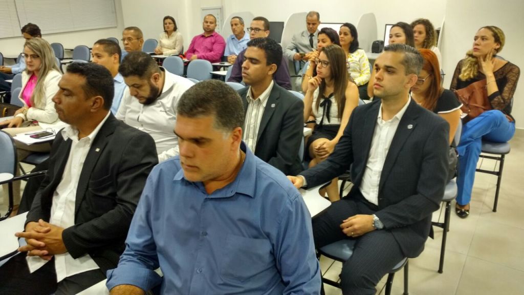 Advocacia reunida na Serra. Foto: Divulga&ccedil;&atilde;o.