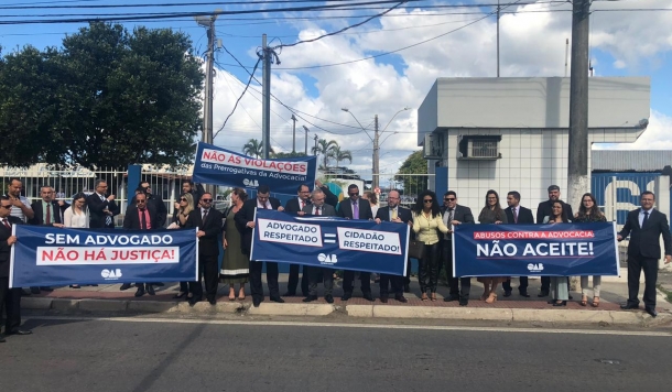 OAB-ES realiza sessão de desagravo no 6º Batalhão da PM, Serra