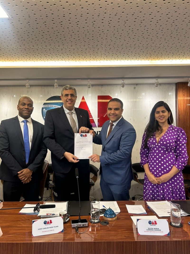 Marcos Pinto toma posse como novo diretor-geral da ESA-ES