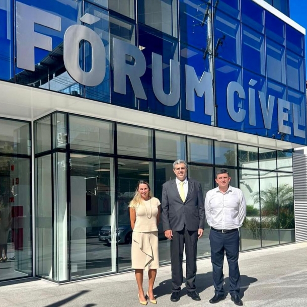 Presidente da OAB-ES visita novo Fórum Cível e anuncia espaços para a advocacia 