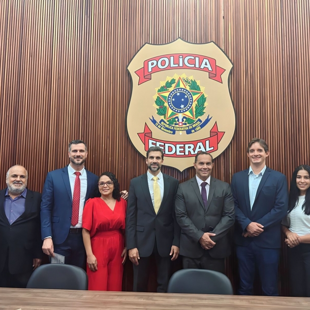 Comissão de Combate &agrave; Corrupção da OAB-ES participa de Premiação do Concurso de Redação na PF-ES