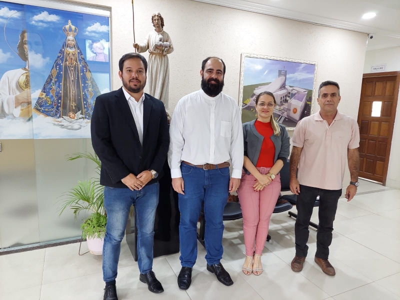 Comissão de Direitos Humanos da OAB-ES visita Santuário Bom Pastor em Cariacica