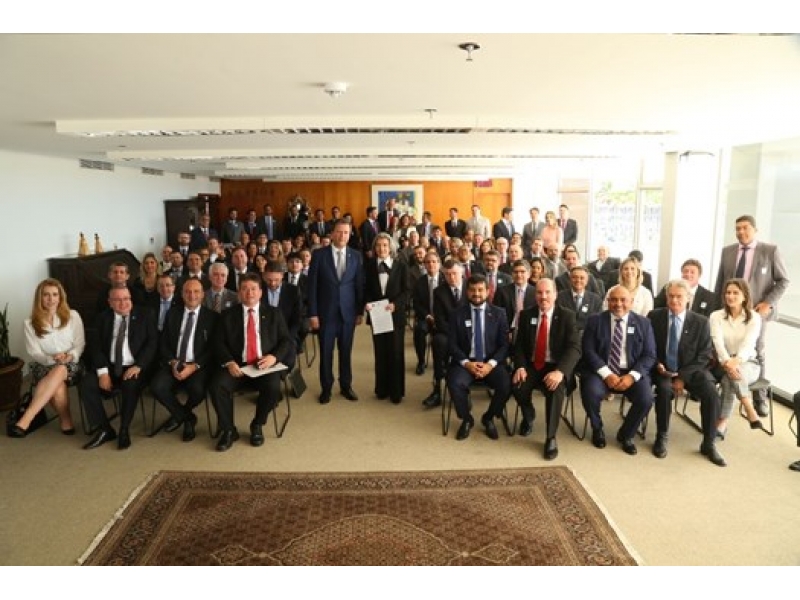 Homero Mafra, o presidente da OAB, Claudio Lamachia e demais presidentes de Ordem reunidos com a presidente do STF, Cármen Lúcia. Foto; Divulgação.