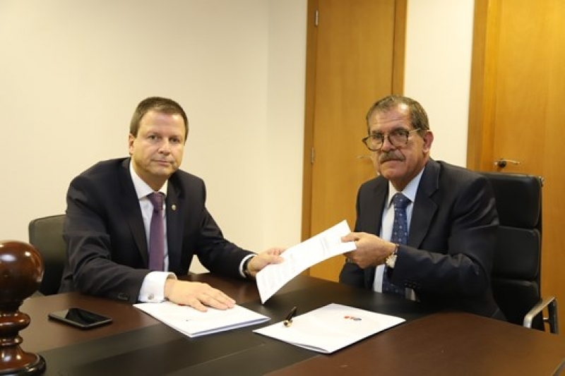 Lamachia, que havia reiterado o requerimento de revogação no dia 16 deste mês, considerou que “o pronto atendimento da solicitação demonstra o empenho do corregedor-geral em promover de forma célere o estabelecimento de medidas que não prejudiquem à advocacia, preservando assim o cumprimento pleno do que é estabelecido pelo Novo CPC”.