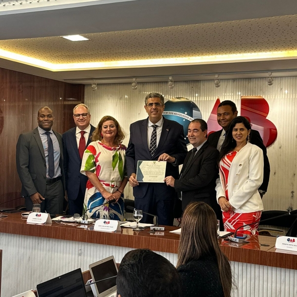 Presidente da OAB-ES é homenageado com moção de congratulação pela Câmara Municipal da Serra