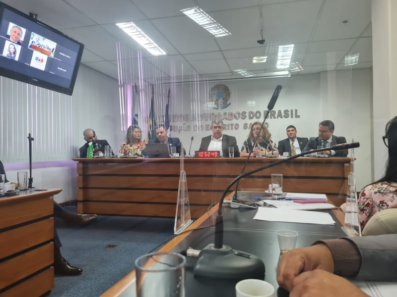 Comissão de Direitos e Prerrogativas realiza Reunião Ordinária com a presença do presidente da Ordem, José Carlos Rizk Filho, e da vice-presidente, Anabela Galvão, para falar das ações e resultados nesses primeiros meses da nova gestão