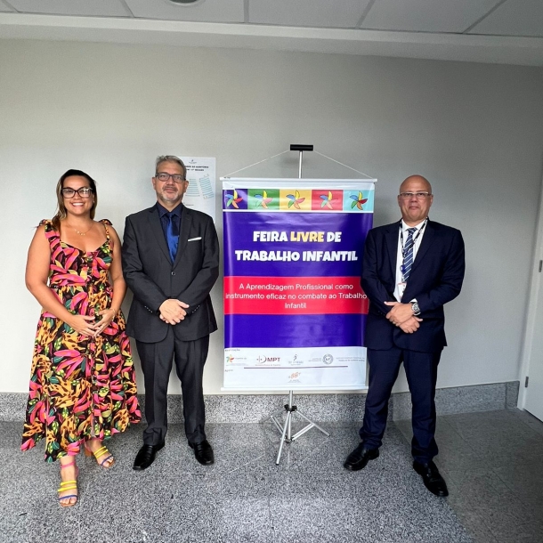 Representantes da OAB-ES prestigiam apresentação do projeto 