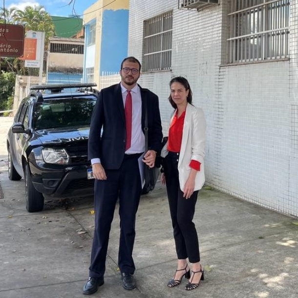 Prerrogativas da OAB-ES obtém liminar em favor de advogada ameaçada por ex-cliente