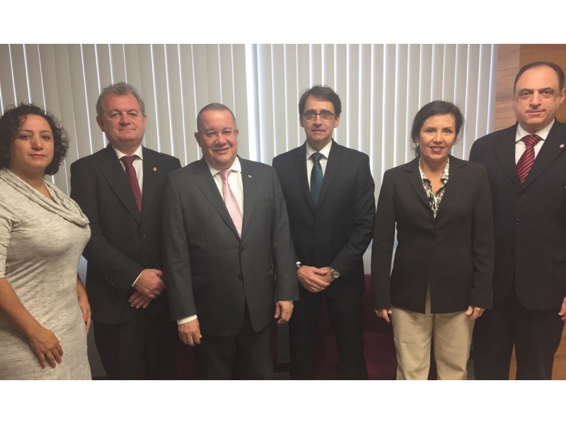 OAB-ES recebe representantes da Polícia Federal. Foto: Divulgação.