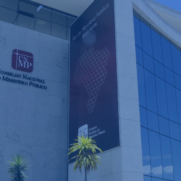 CFOAB e OAB-ES vão ao CNMP cobrar providências contra Promotora do Kit Júri que ataca a advocacia