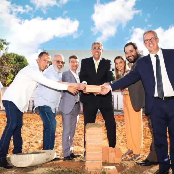 Presidente da OAB-ES, José Carlos Rizk Filho, acompanha início das obras de construção da sede da 1ª Subseção de Colatina