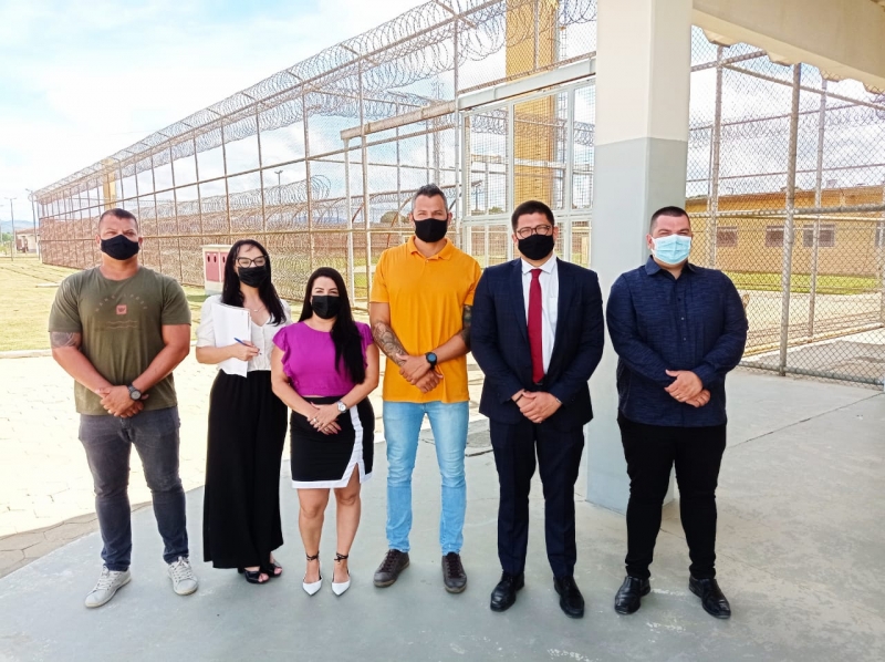 Todas as unidades prisionais dentro do complexo, CDPVV, PEVV I, PEVV II, PEVV III, PSVV e PEVV V, foram visitadas pela Comissão de Direitos e Prerrogativas