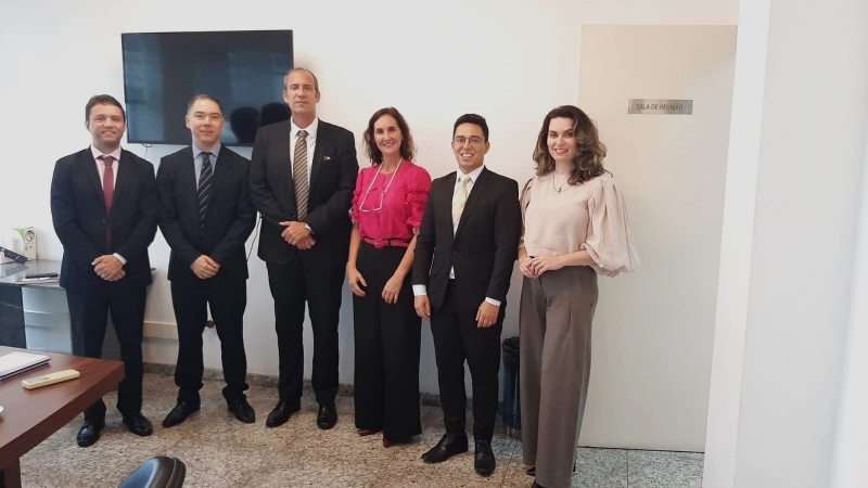 OAB-ES e Corregedoria Geral da Justiça do Espírito Santo se reúnem em Prol da Regularização Fundiária