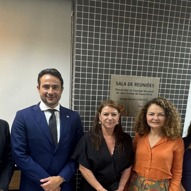 Entidades da Advocacia Pública se unem no Espírito Santo para discutir riscos da Reforma Administrativa e defender a preservação das carreiras de Estado